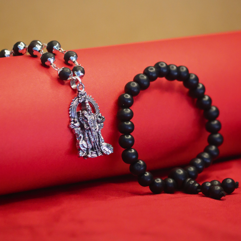 Silver Plated Lord Murugan Pendant with FREE Karungali Stretchable Bracelet