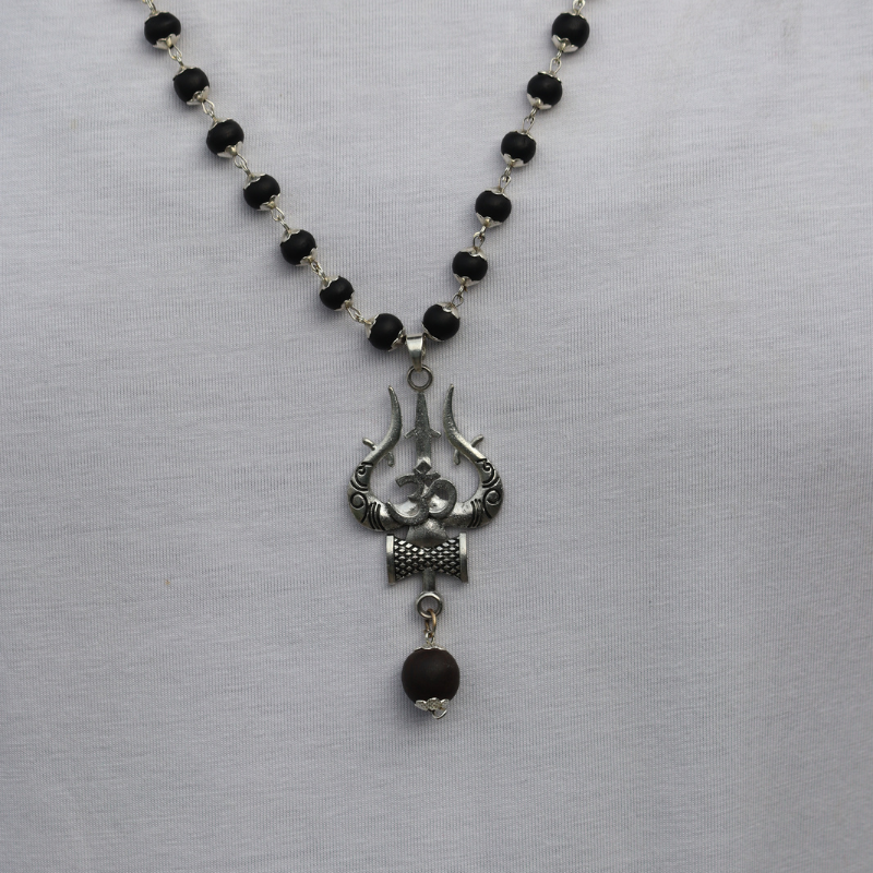 Karungali Mala With Om Shiva Pendant