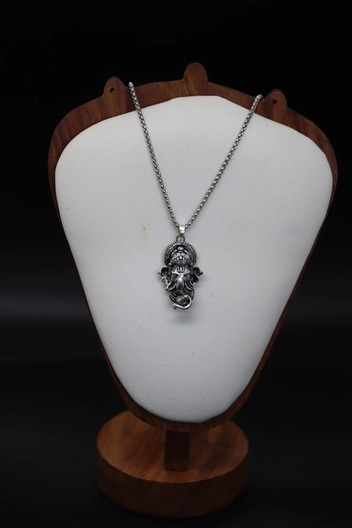 Ganesha Silver Pendant with chain