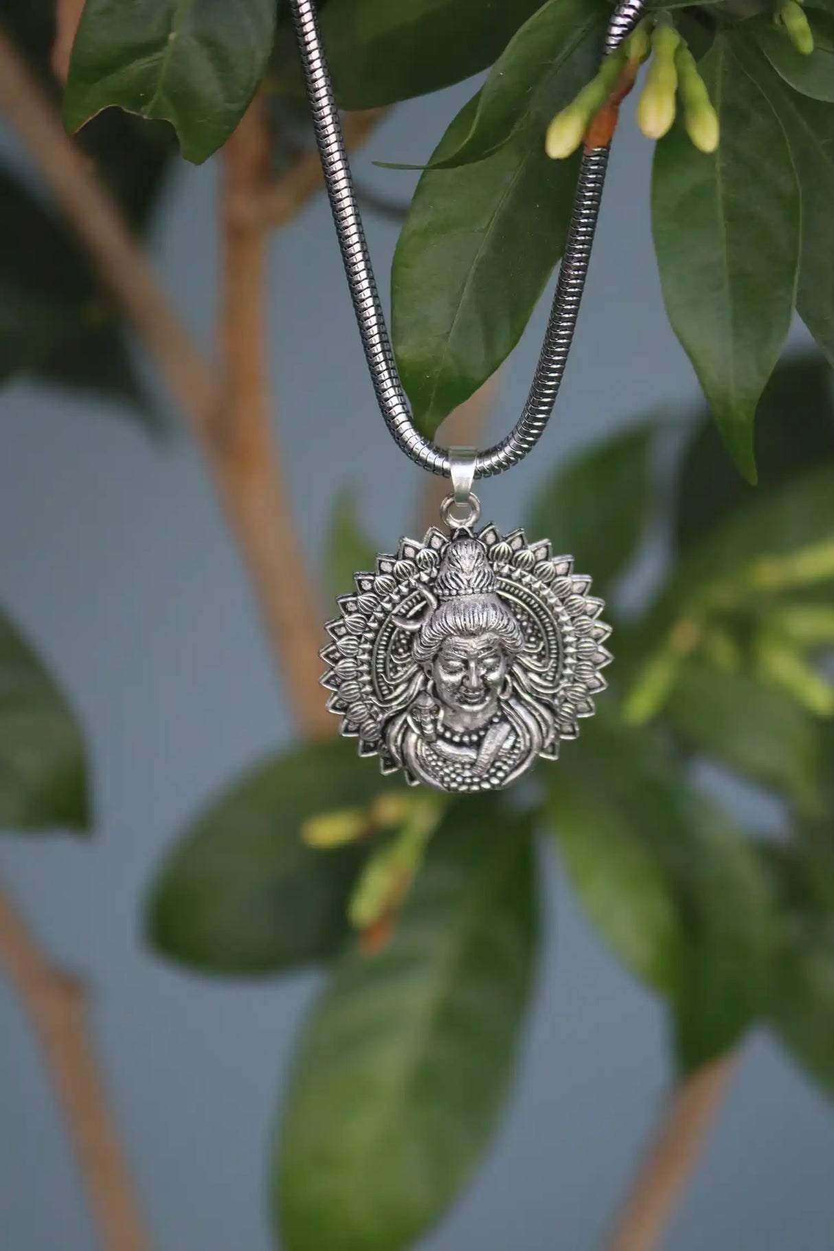Silver Mahadev Locket With Snake Chain