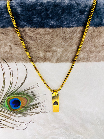 OM PREMIUM GOLD PENDANT AND CHAIN WITH UNIQUE DOTTED PATTERN